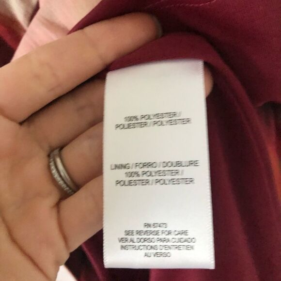 NWT Taylor Sleeveless Wrap Dress in Red Multi Watercolor Print - Size XL - Picture 10 of 12